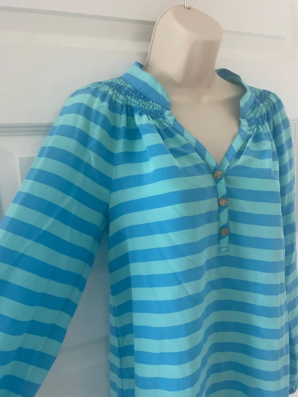 **Lilly Pulitzer 100% Silk Elsa Blouse - XS**
